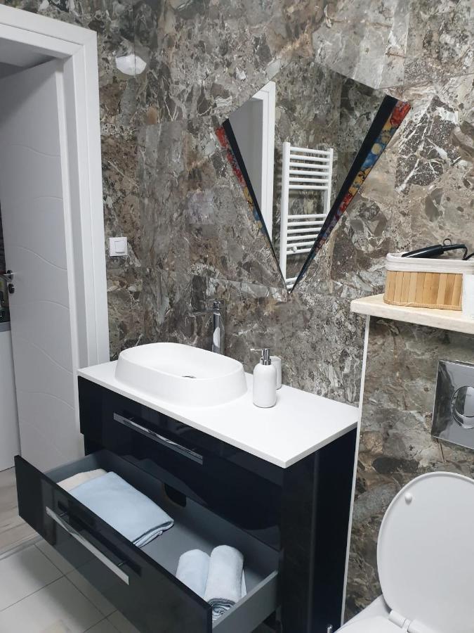Lucky Residence Astra 1 Braşov Extérieur photo