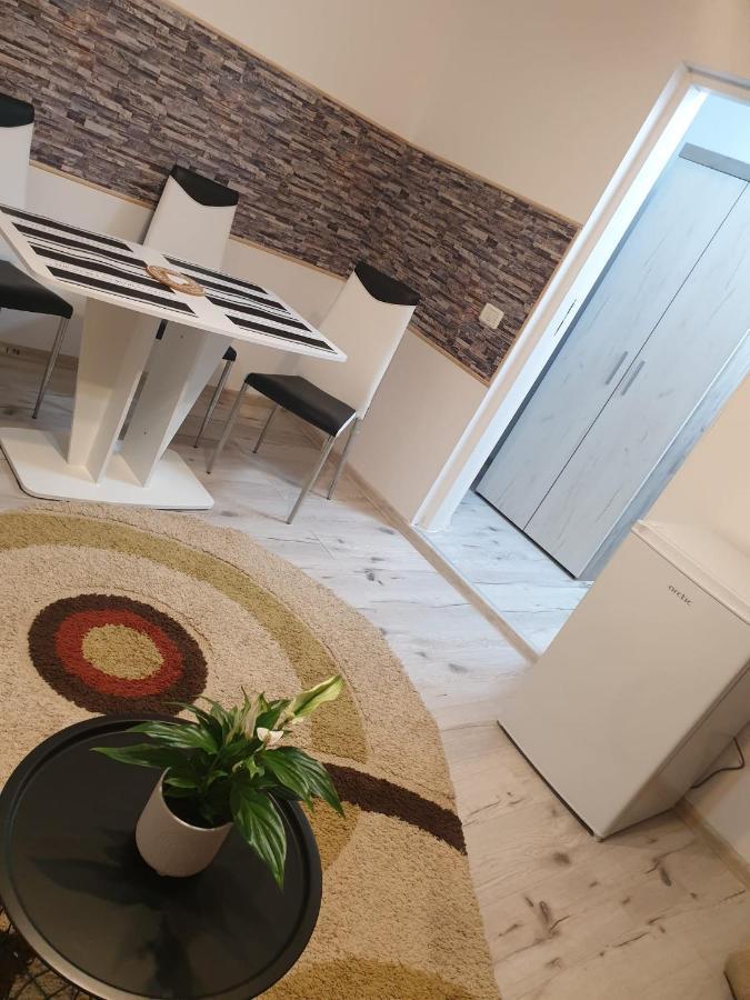 Lucky Residence Astra 1 Braşov Extérieur photo